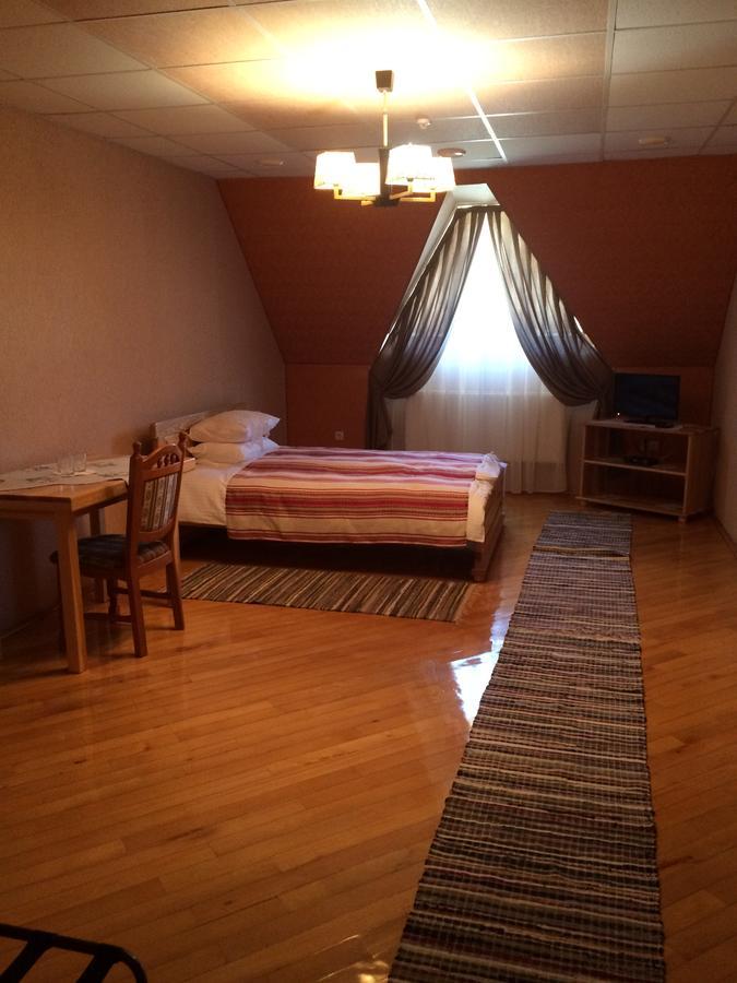 Hotel Svitlytsia Tyachiv Экстерьер фото